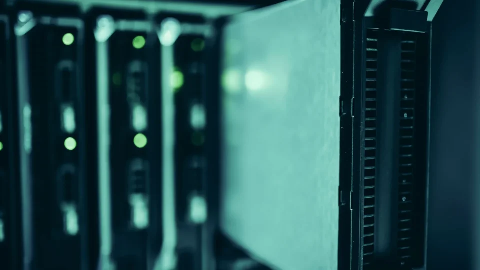 3 Common Mistakes When Comparing Server Prices 3 Common Mistakes When Comparing Server Prices